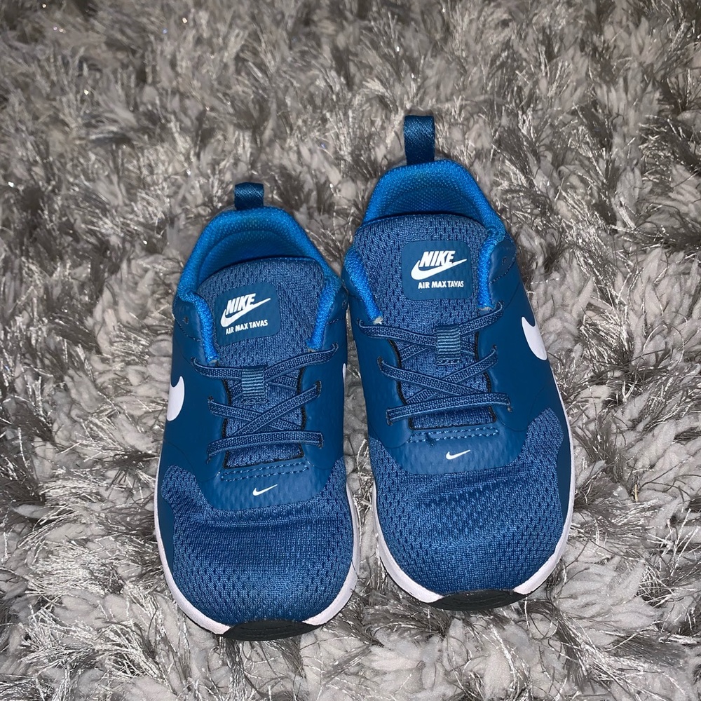 Nike Air Max Tavas